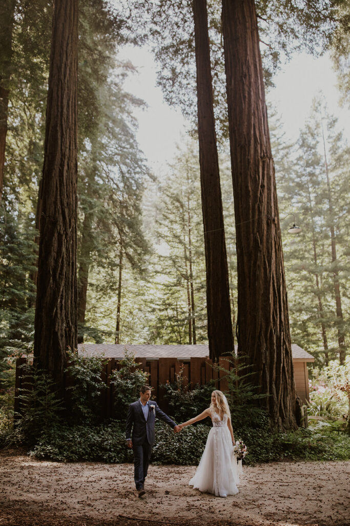 Bride and grooms Glen Oaks Big Sur elopement portraits outdoors
