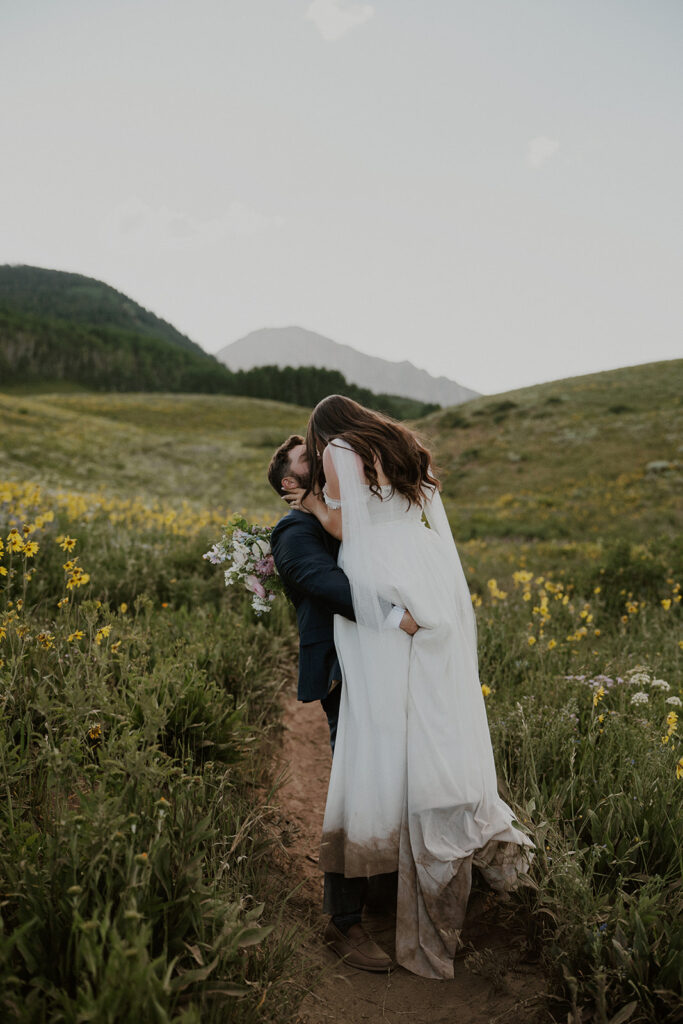 Crested Butte elopement portraits in Colorado