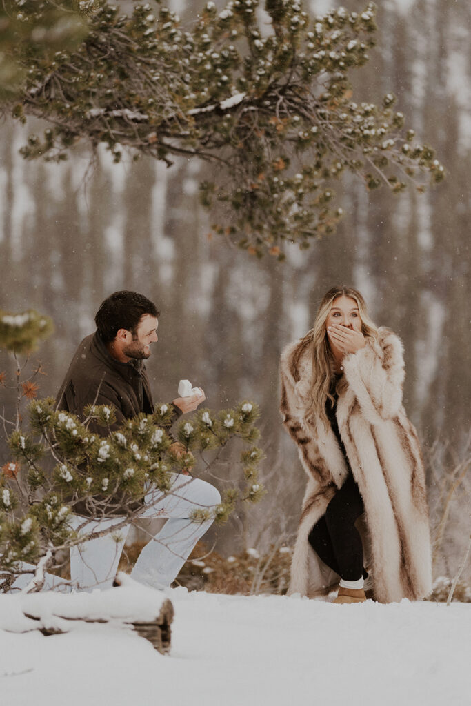 snowy surprise proposal in Breckenridge