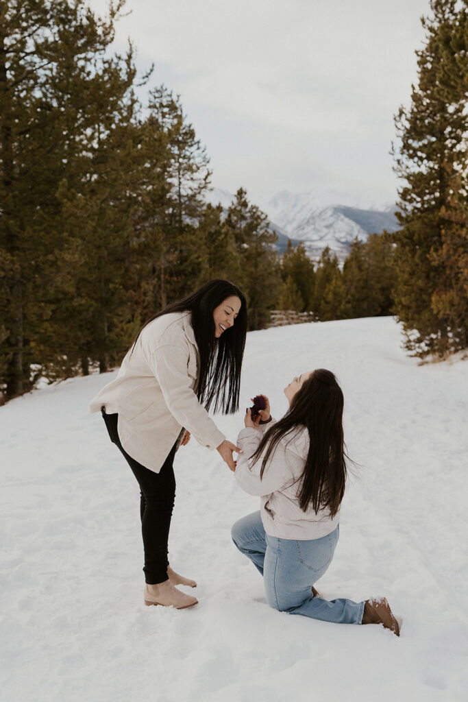 Winter proposal at Windy Point near Lake Dillon