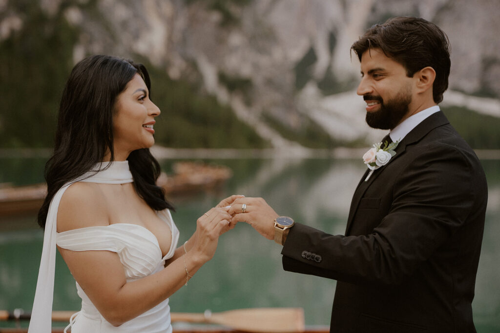 Dolomites elopement ceremony at Lago di Braies