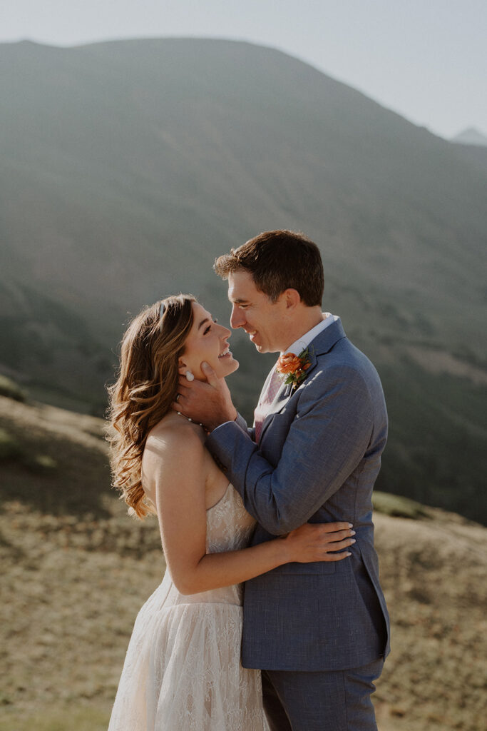 Loveland Pass mountain elopement photos at sunrise