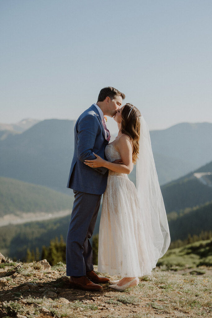 Loveland Pass mountain elopement photos at sunrise