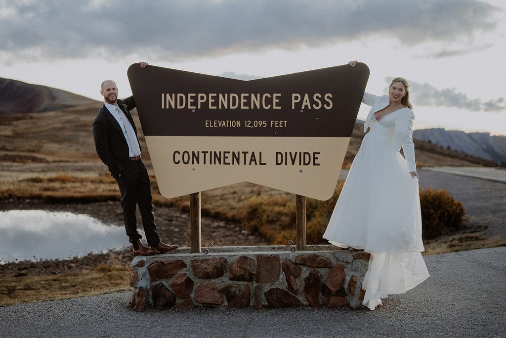 Adventurous Aspen, Colorado elopement at Independence Pass