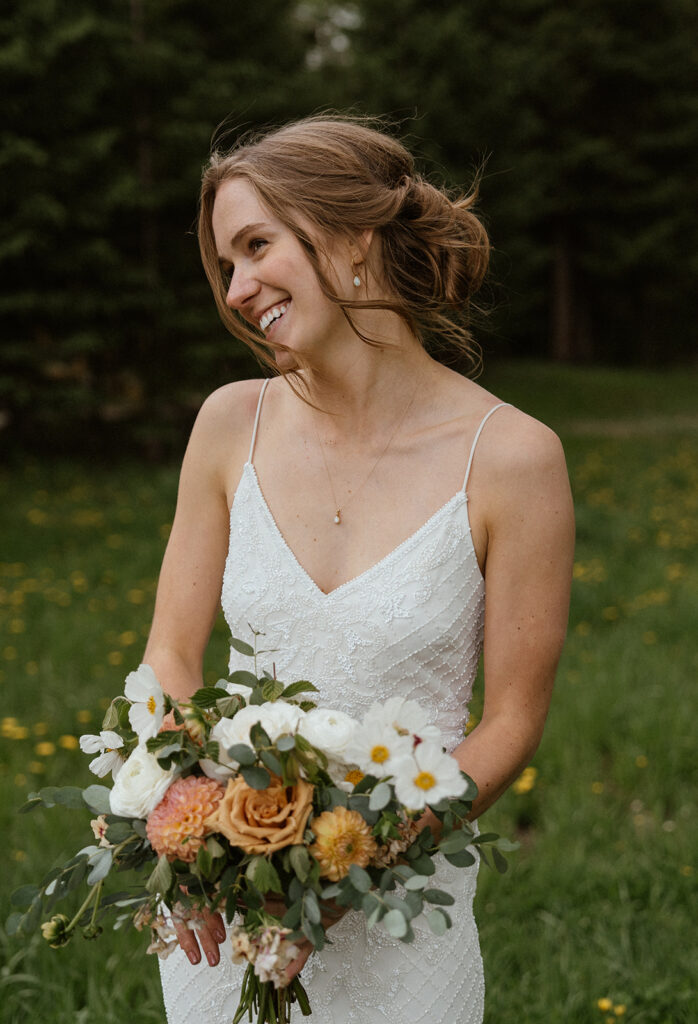 Outdoor bridal portraits in Breckenridge