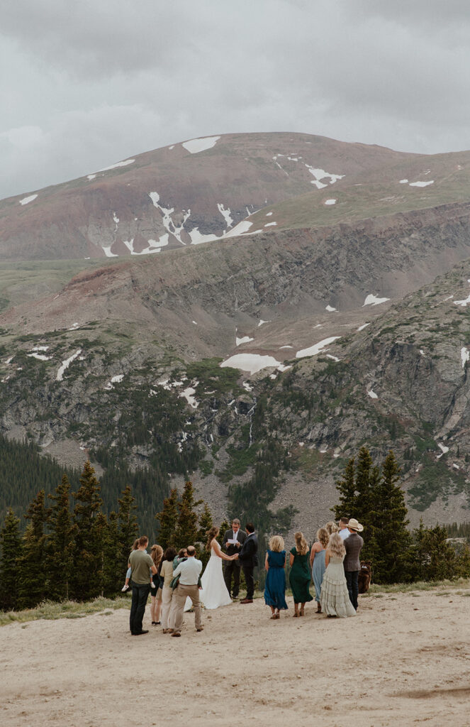 An intimate Hoosier Pass elopement ceremony in Colorado