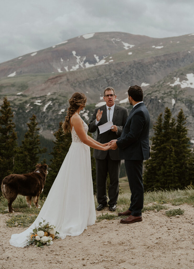 An intimate Hoosier Pass elopement ceremony in Colorado