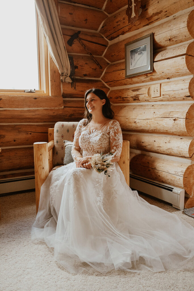 Indoor bridal portraits at a cabin on Last Dollar Road