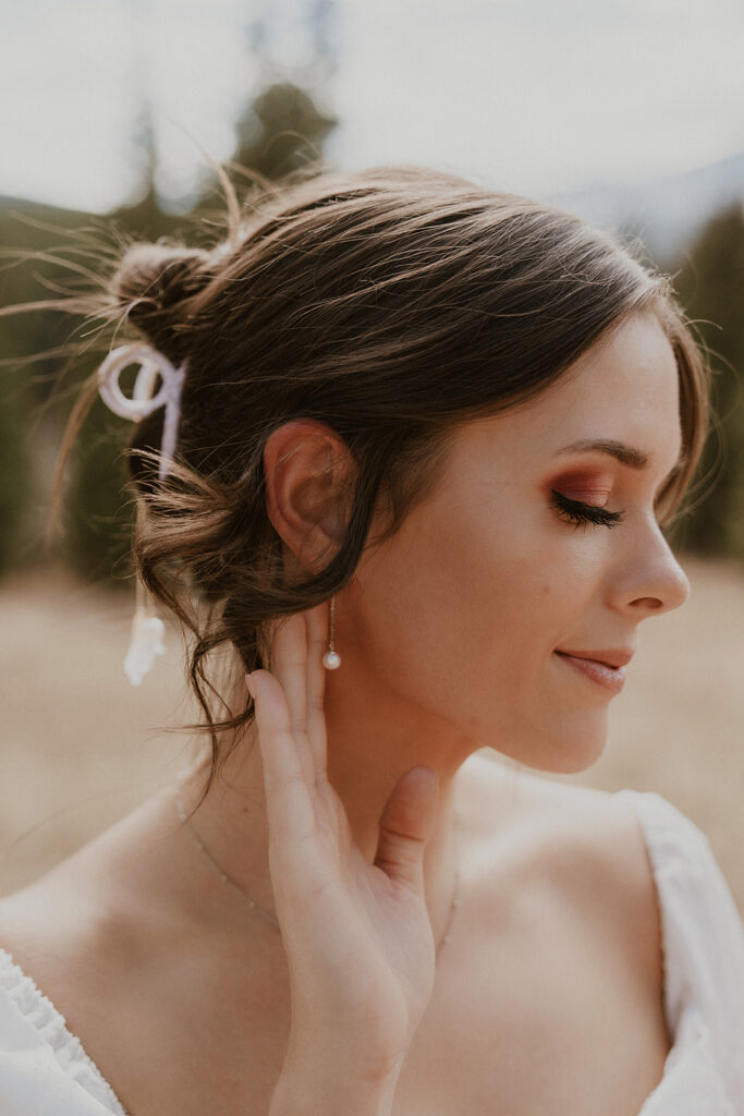 Colorado bride showing off her earings