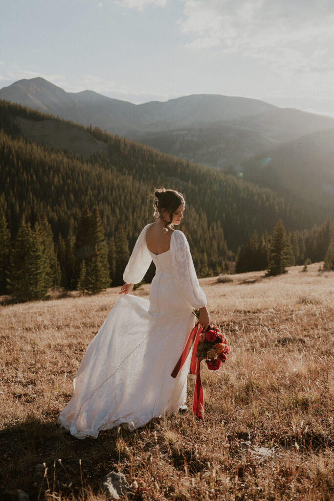 Sunset bridal portraits in Breckenridge Colorado